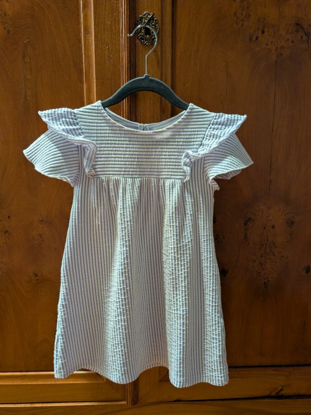 Zara kids - pinstripe ruffle dress (Size 3-4)